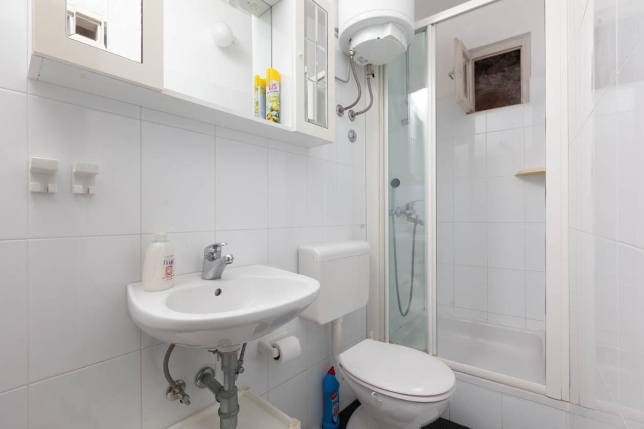 Apartmani Marija Podgora Ngoại thất bức ảnh